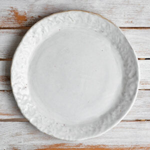 Hand-Moulded Dinner Plate - Snow White